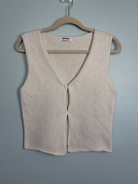 Rumored Women’s Medium Cream Sleeveless V Neck Knit Cardigan Sweater Vest Tank